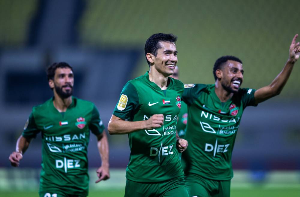 7 دقائق تكفي شباب الأهلي لعبور اتحاد كلباء