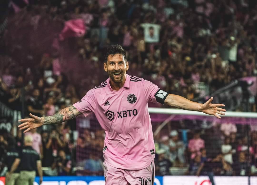 إجابة حاسمة.. ميسي يرد على إمكانية عودته إلى برشلونة