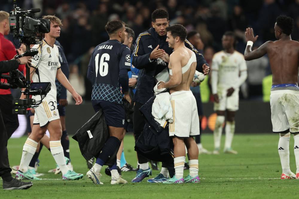 أنشيلوتي يرد على انتقادات بيكيه.. ووكيلة هالاند في البرنابيو