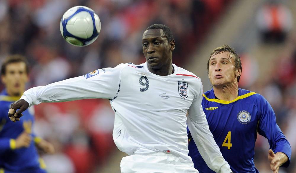 ابن نجم إنجلترا يسجل هدفاً في أول مباراة مع سيتي