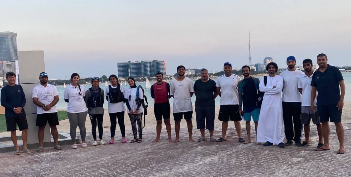 المشاركون في دراسات المستوى الثالث لمدربي الشراع الحديث