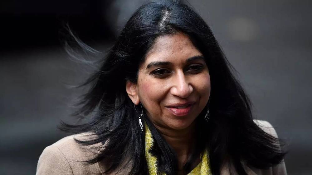 وزيرة الداخلية البريطانية سويلا بريفرمان