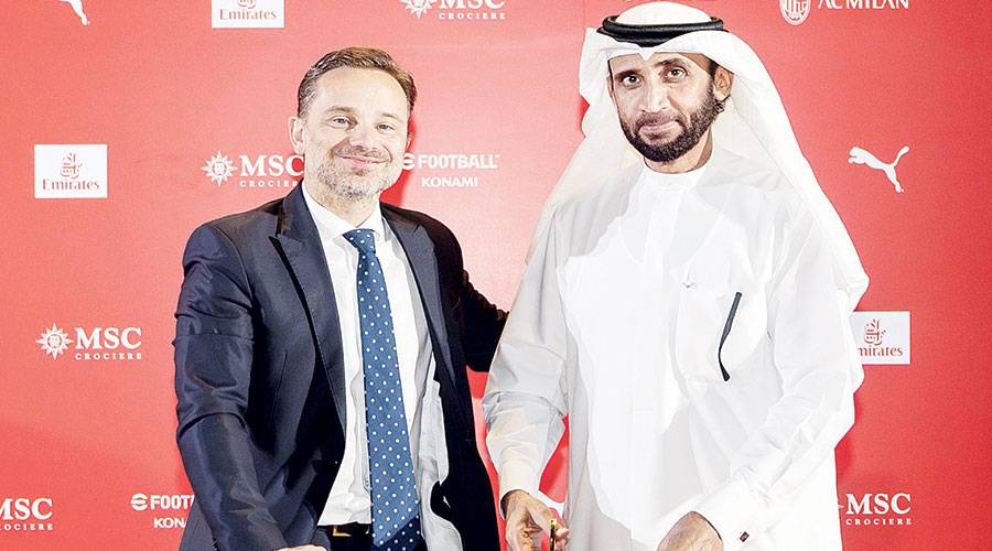 بطل إيطاليا يفتتح «كازا ميلان» في دبي