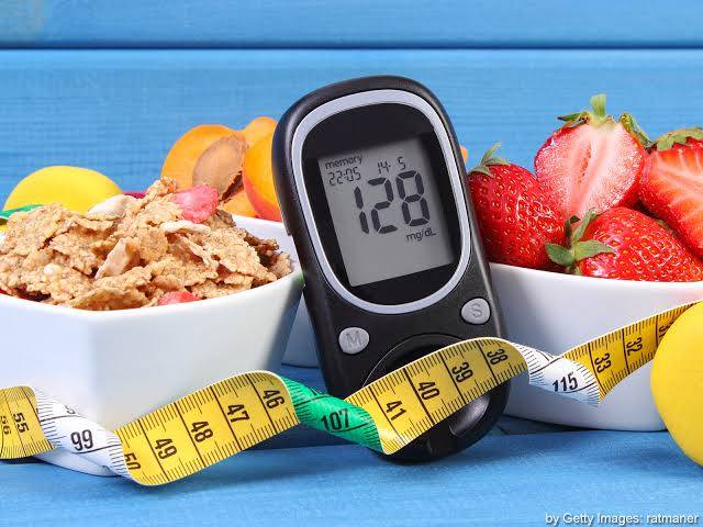 في اليوم العالمي للسكري.. إليك الروتين الصحي لمرضاه