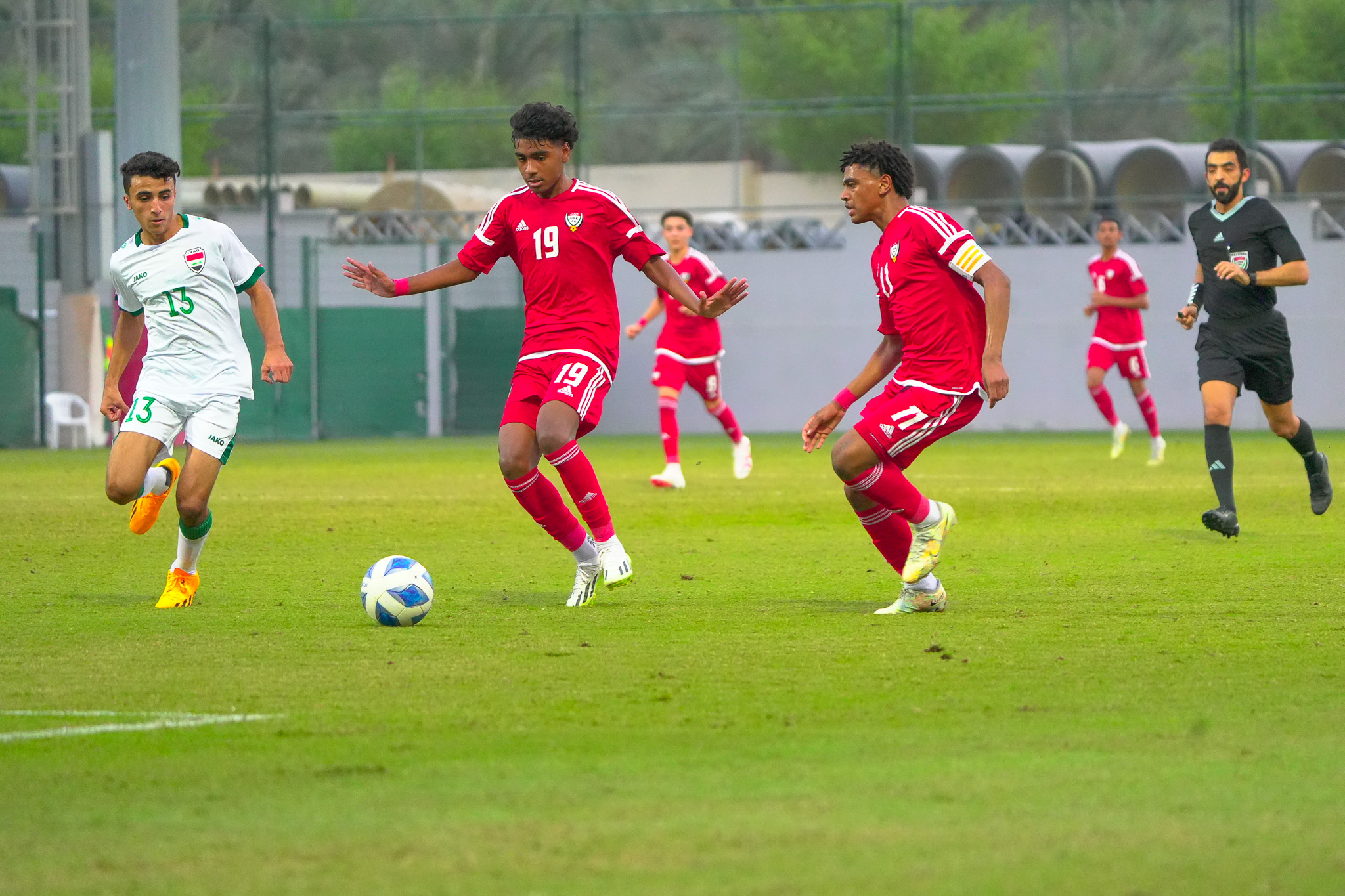 أبيض الناشئين يتعادل مع العراق وديا