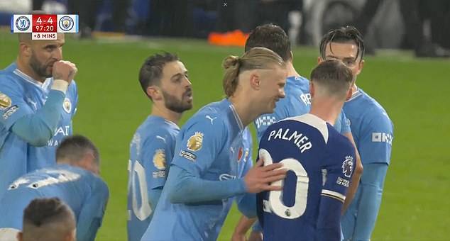 لماذا تجسس بالمر على زملائه السابقين في سيتي؟