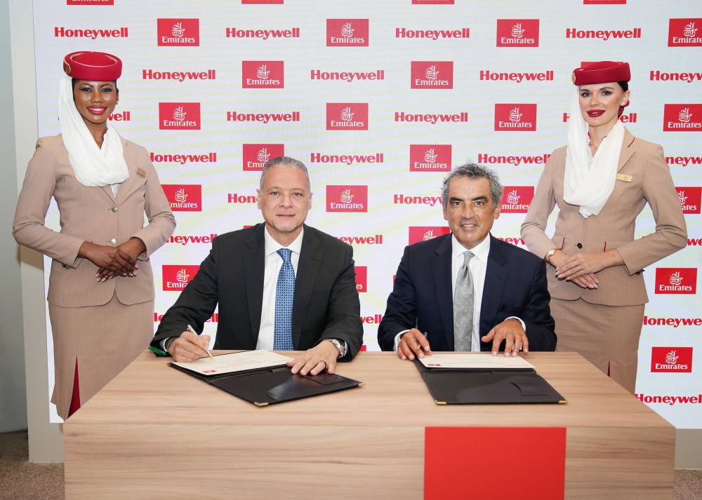 «هانيويل» تزود أحدث العجلات والمكابح لأسطول «طيران الإمارات» إيرباص A380