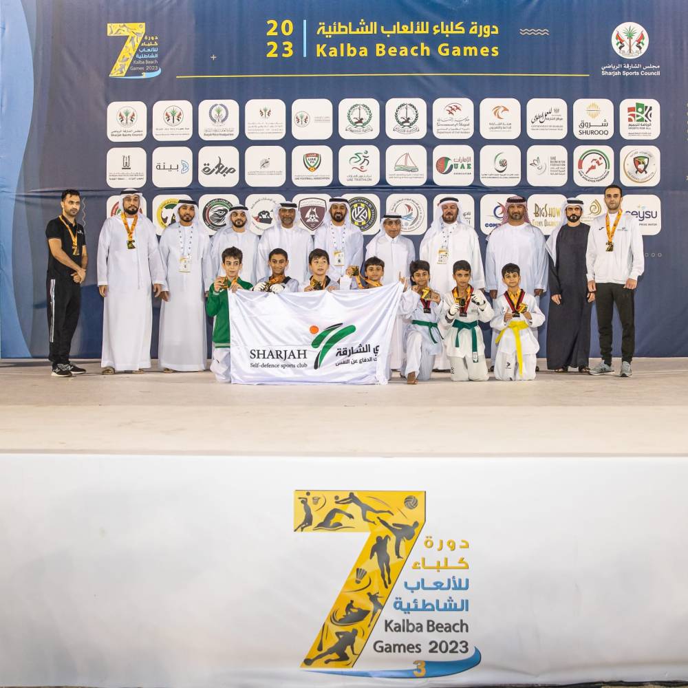 خلال تتويج الفائزين