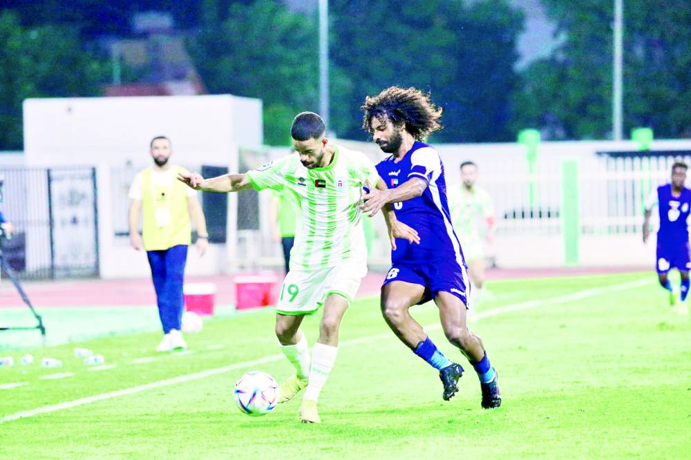 من مباريات دوري الأولى