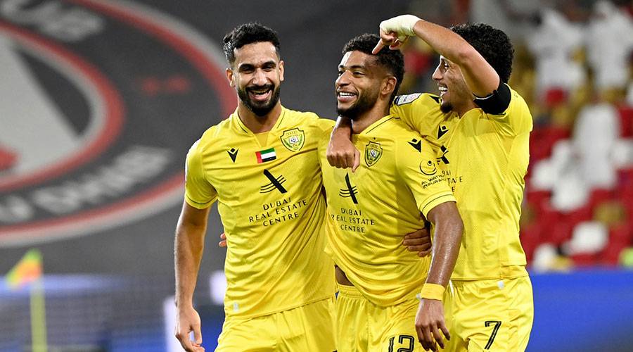  عبد الرحمن صالح يحتفل بهدفه الأول في الدوري 
