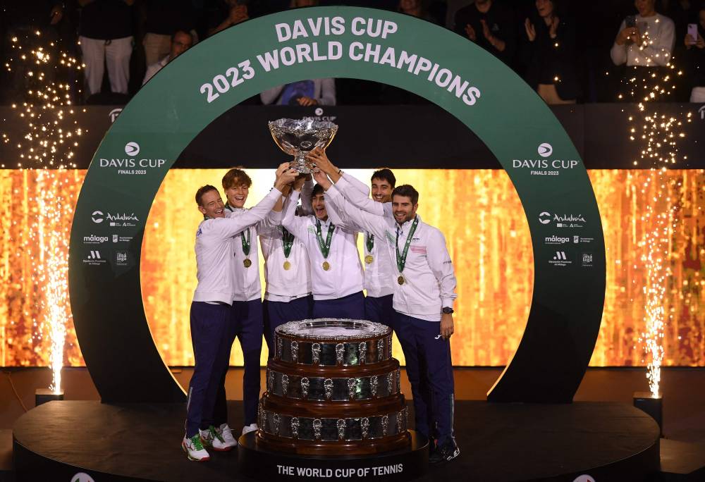 إيطاليا بطلة تاريخية لكأس ديفيس للتنس