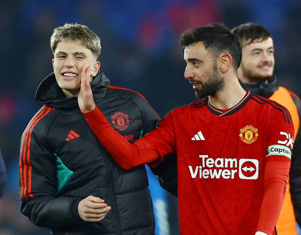 مدرب مانشستر يونايتد يشيد بـ«هدف الموسم».. واحتفالية جارناتشو تخطف الأنظار