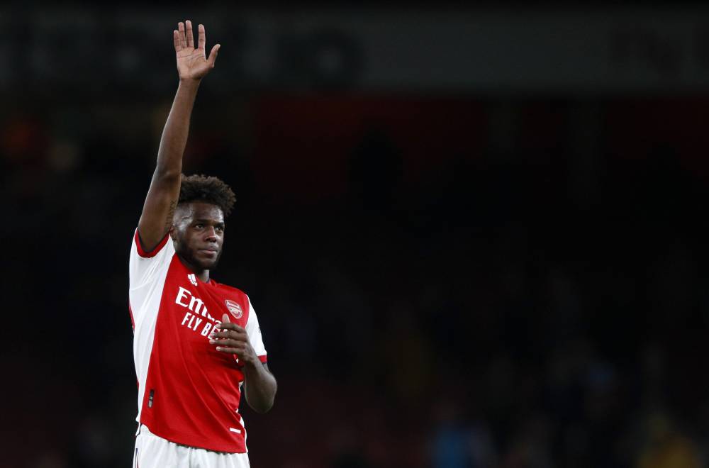 «منسي أرسنال» يمسح جميع حساباته