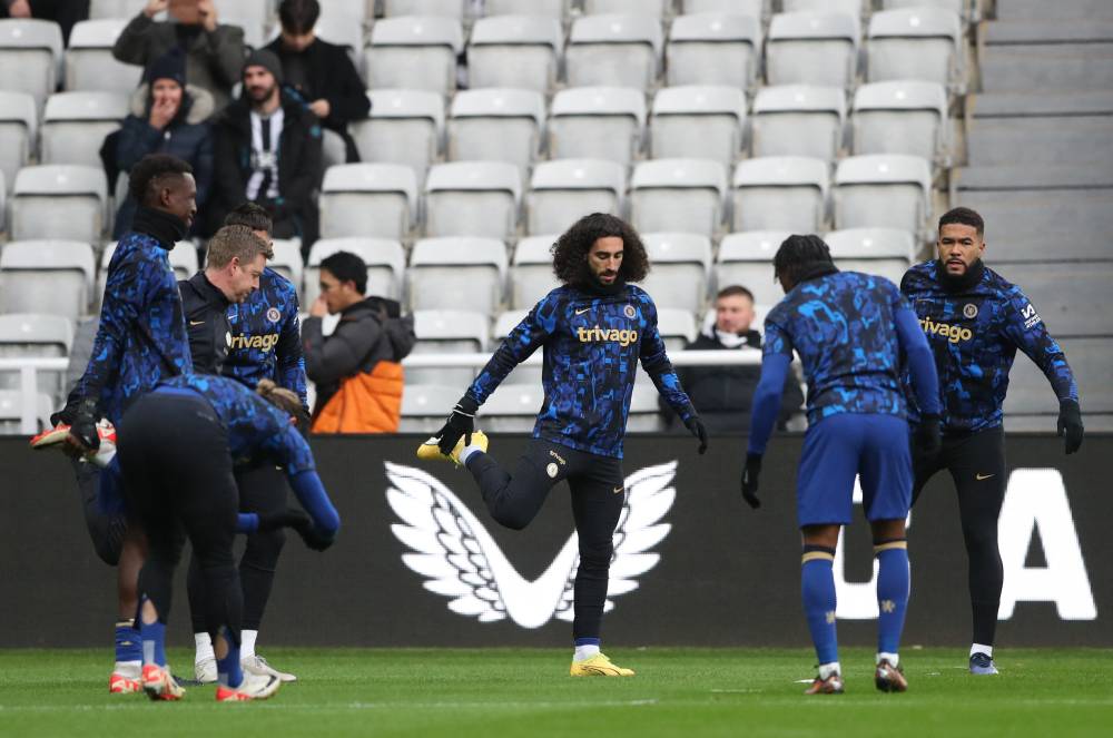 كابتن تشيلسي يلجأ لأيقونة رجبي.. ومدربه لا يفي بوعده