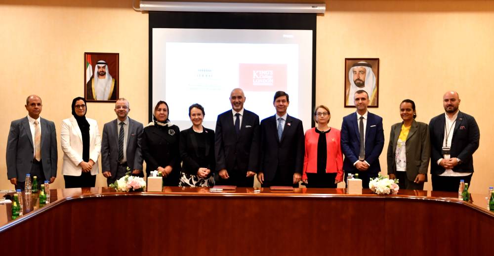 جامعة الشارقة توقع مذكرة تفاهم مع كلية كينجز لندن