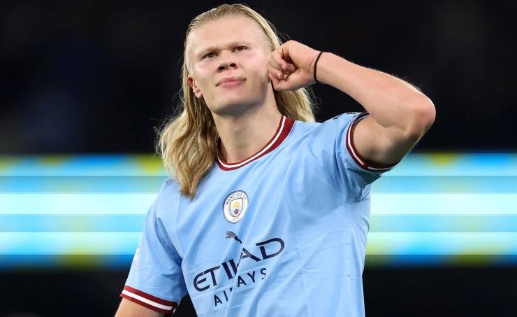 غوارديولا يشيد مجدداً بهالاند «الرائع» بعد رقم قياسي آخر