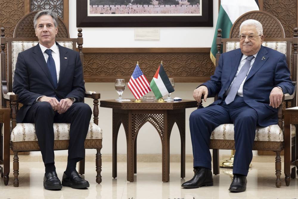 بلينكن يلتقي الرئيس الفلسطيني عباس في الضفة الغربية