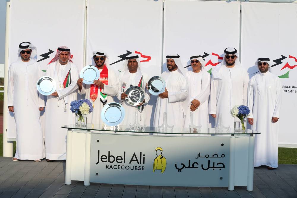 سباق مضمار جبل علي تصوير: (( هيثم الخاتم ))