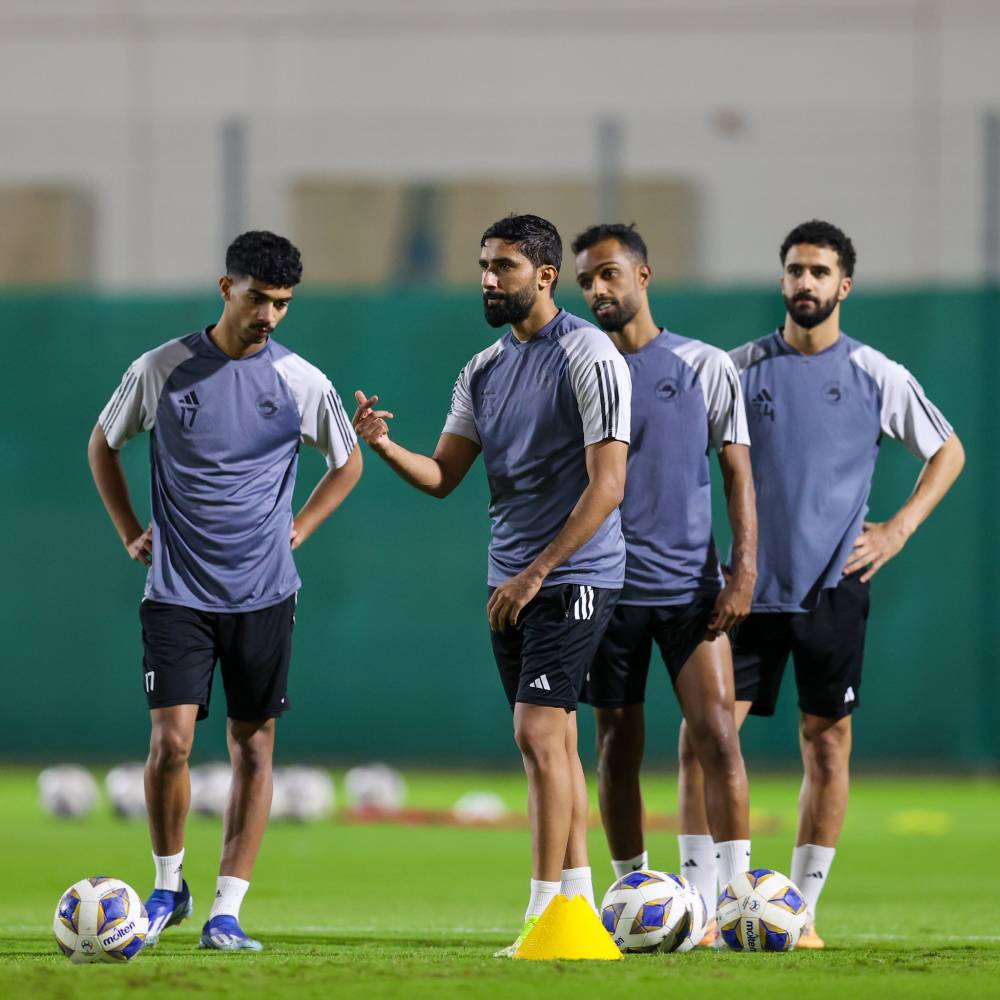 من تدريبات الشارقة