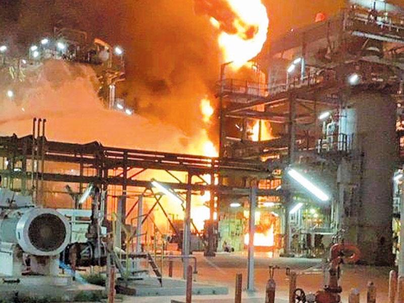 السيطرة على حريق محدود بمصفاة ميناء عبدالله في الكويت