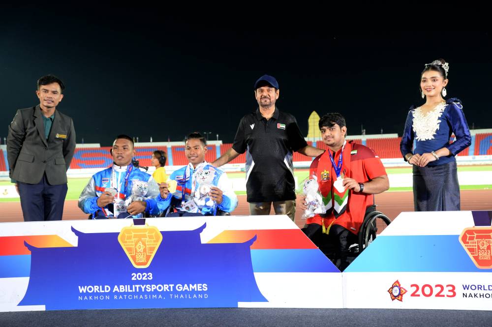 خلال تتويج الفائزين