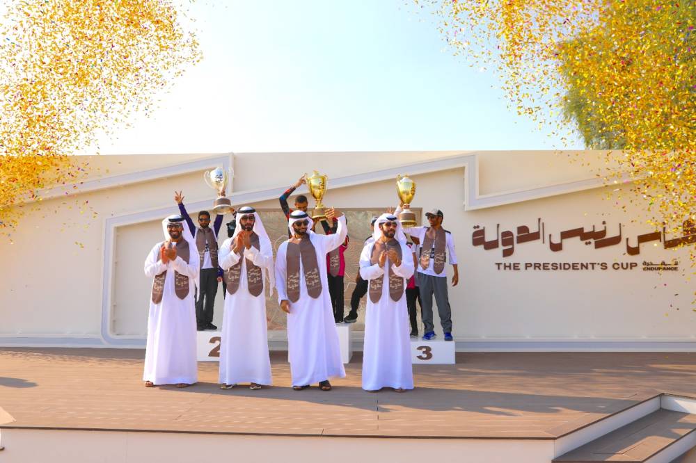 خلال تتويج البطلات