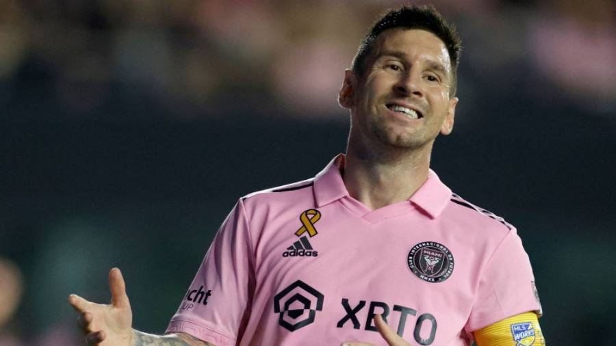 إنتر ميامي يؤكد إقامة مباراة ميسي - رونالدو في السعودية