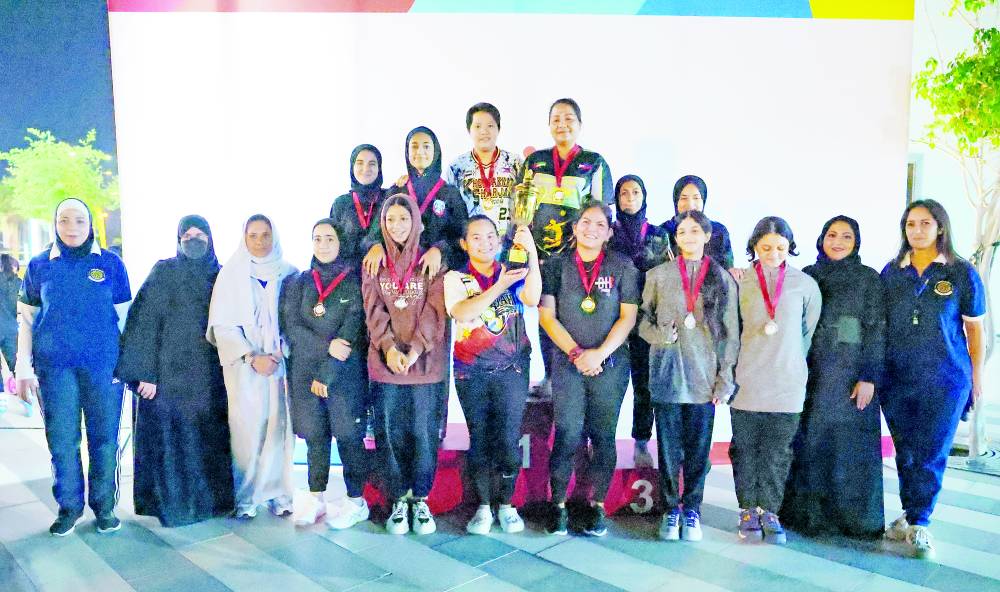 لقطة جماعية للفريق البطل 