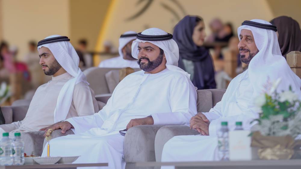 محمد بن حمد خلال حضوره فعاليات بطولة القفز