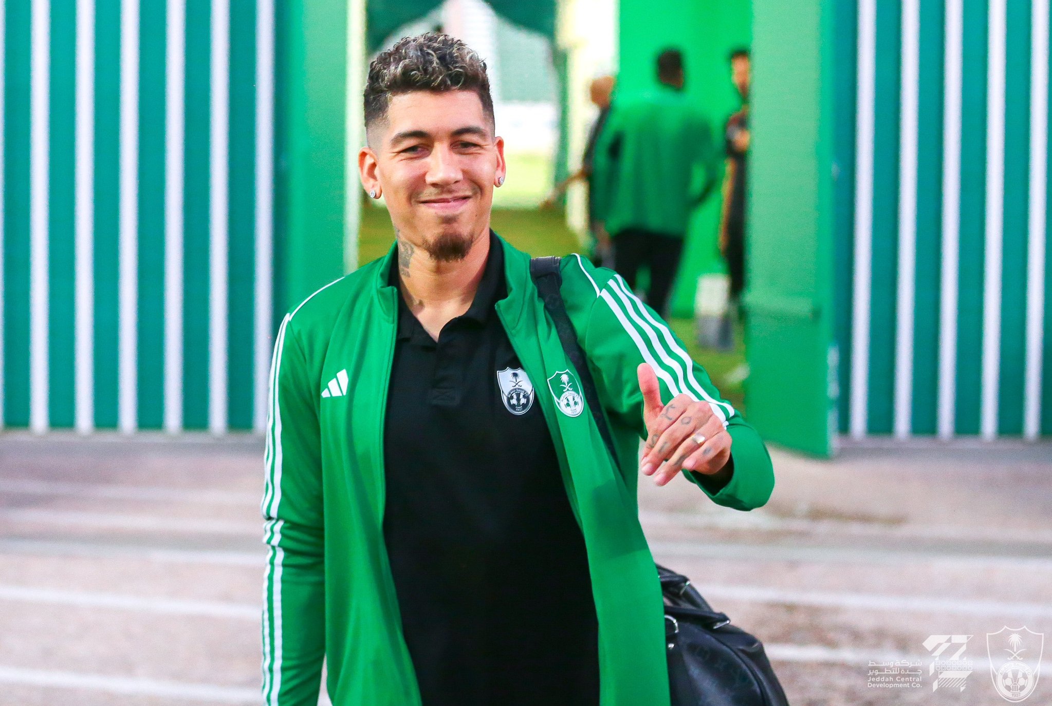 أهلي جدة يبحث عن مصالحة جمهوره أمام الفيحاء