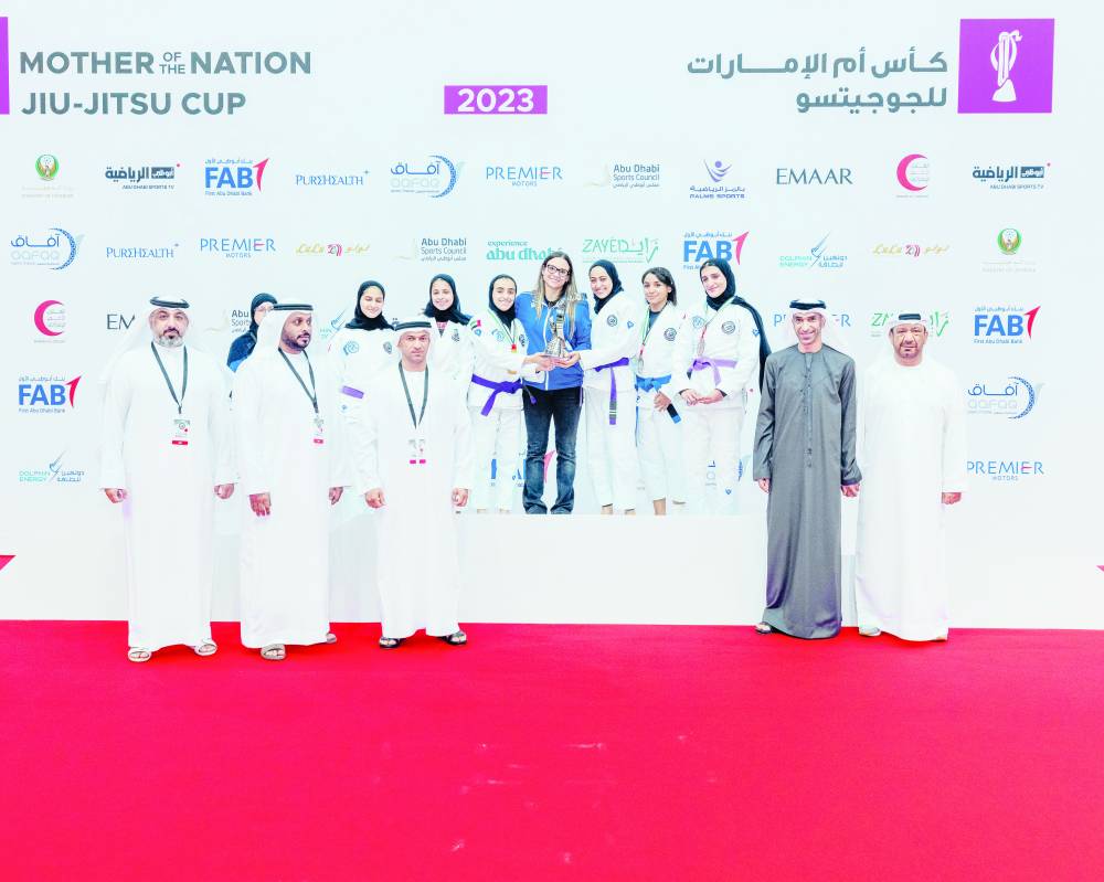 الزيودي خلال تتويج البطلات