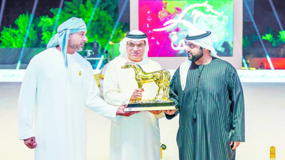 محمد بن حمد يتوج فوز مربط دبي 