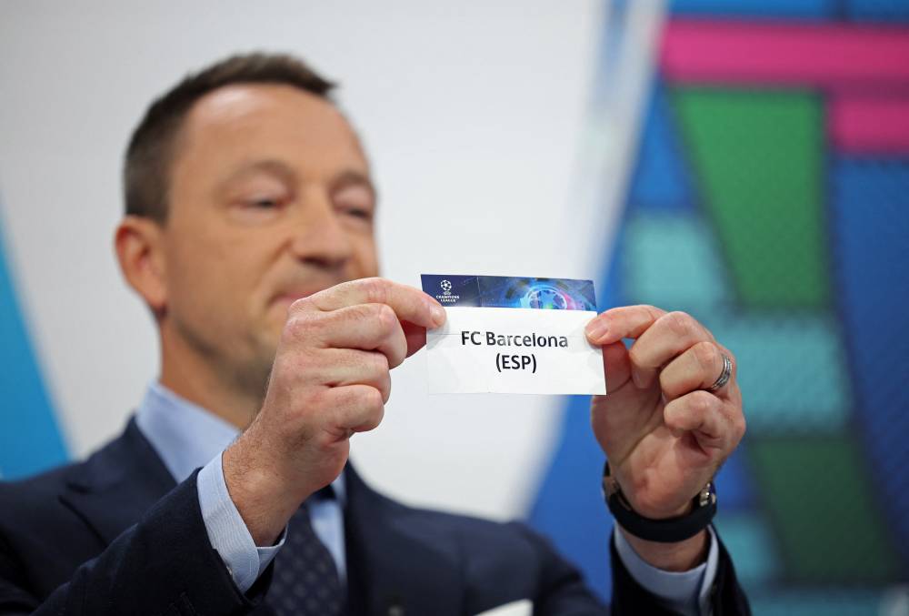 جون تيري يعرض ورقة برشلونة