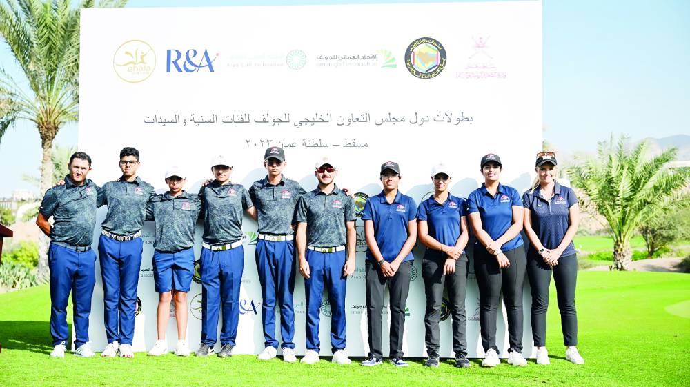 منتخبات الإمارات مع المدربين