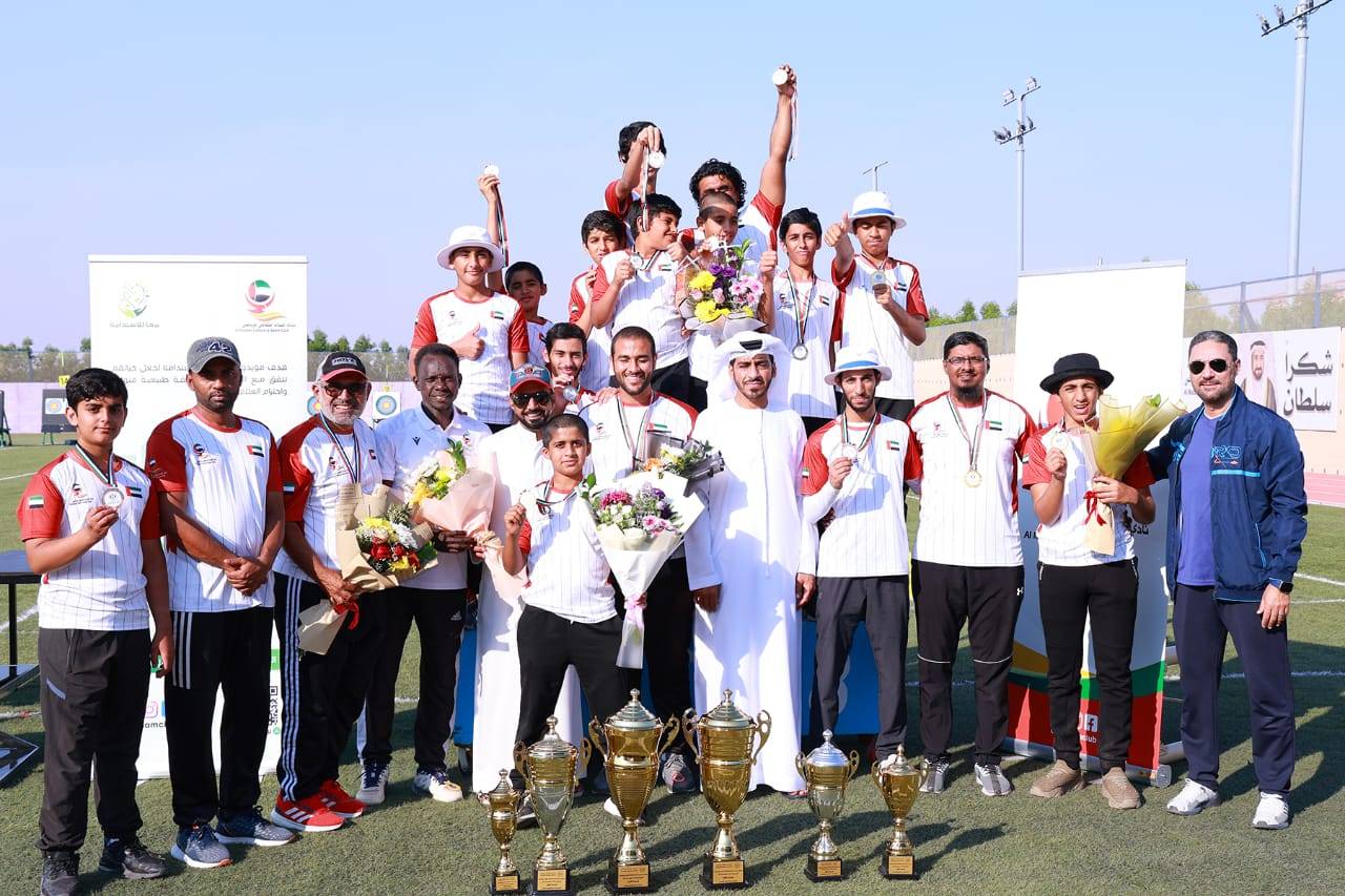 خلال تتويج الفائزين