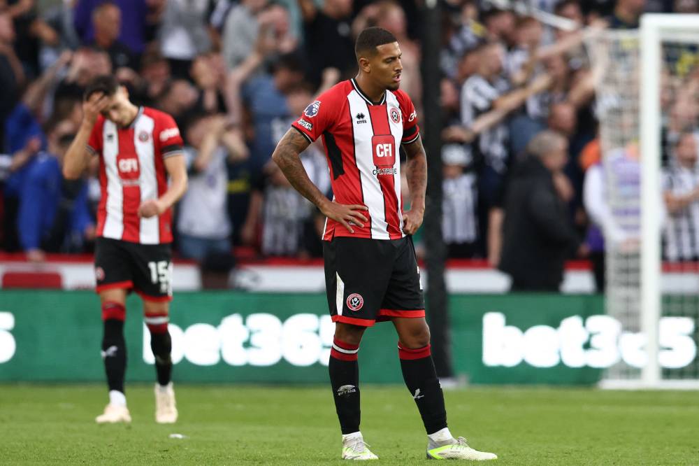 مدرب شيفيلد يونايتد ينتقد «تسريب التشكيلة»