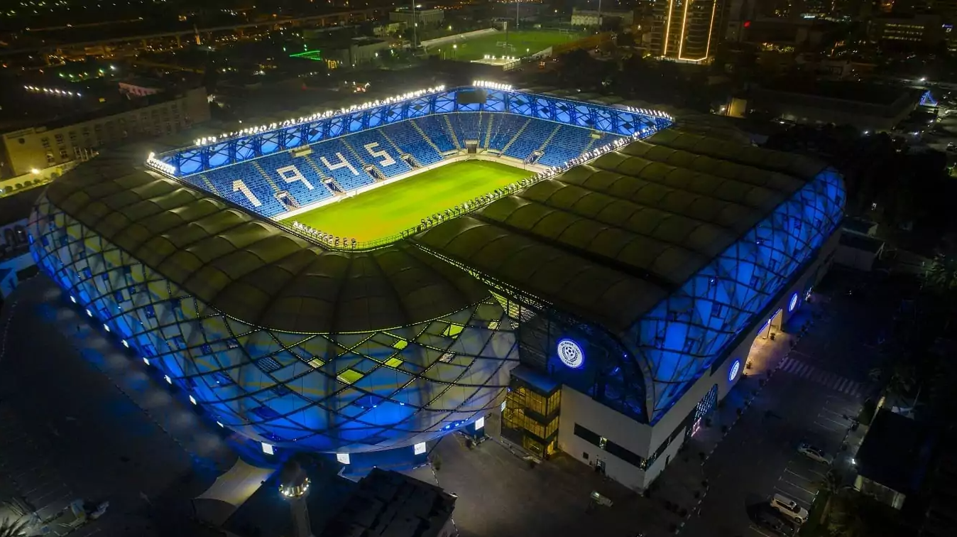 «السوبر الإماراتي».. مواجهة ثالثة بين شباب الأهلي والشارقة على استاد آل مكتوم