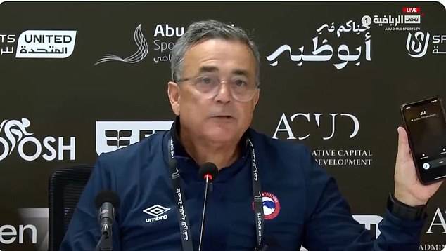مدرب فيوتشر يتلقى اتصال مورينيو