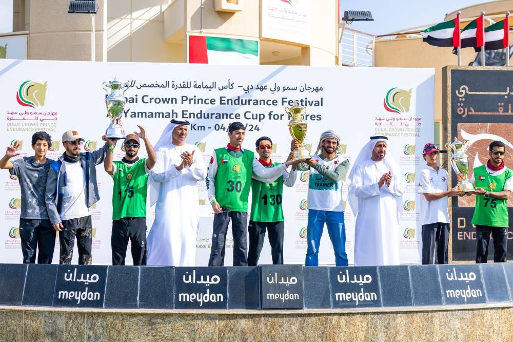 الهاجري والعظب يتوجان الغيلاني والوصيف والثالث 
