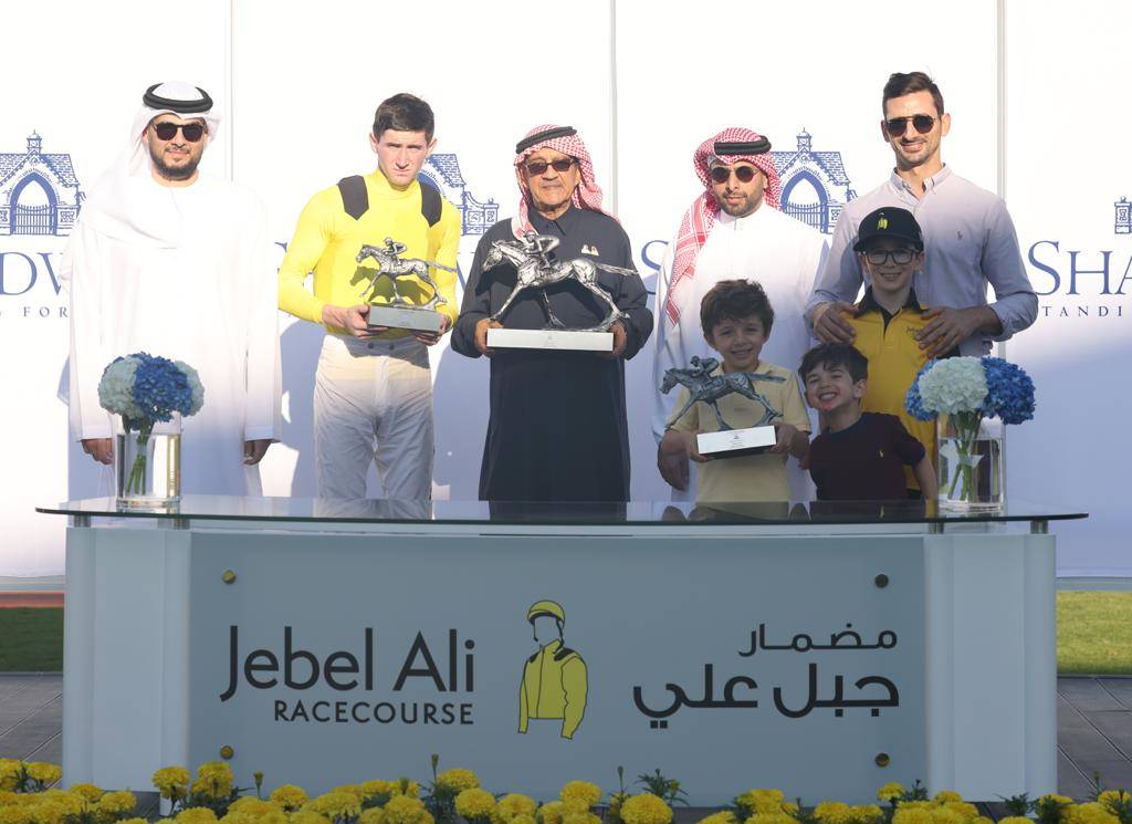 خلال تتويج أبطال الشوط الرئيسي في مضمار جبل علي