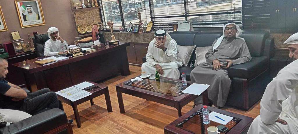 القرقاوي يبحث الاستعدادت مع اللجنة المنظمة.