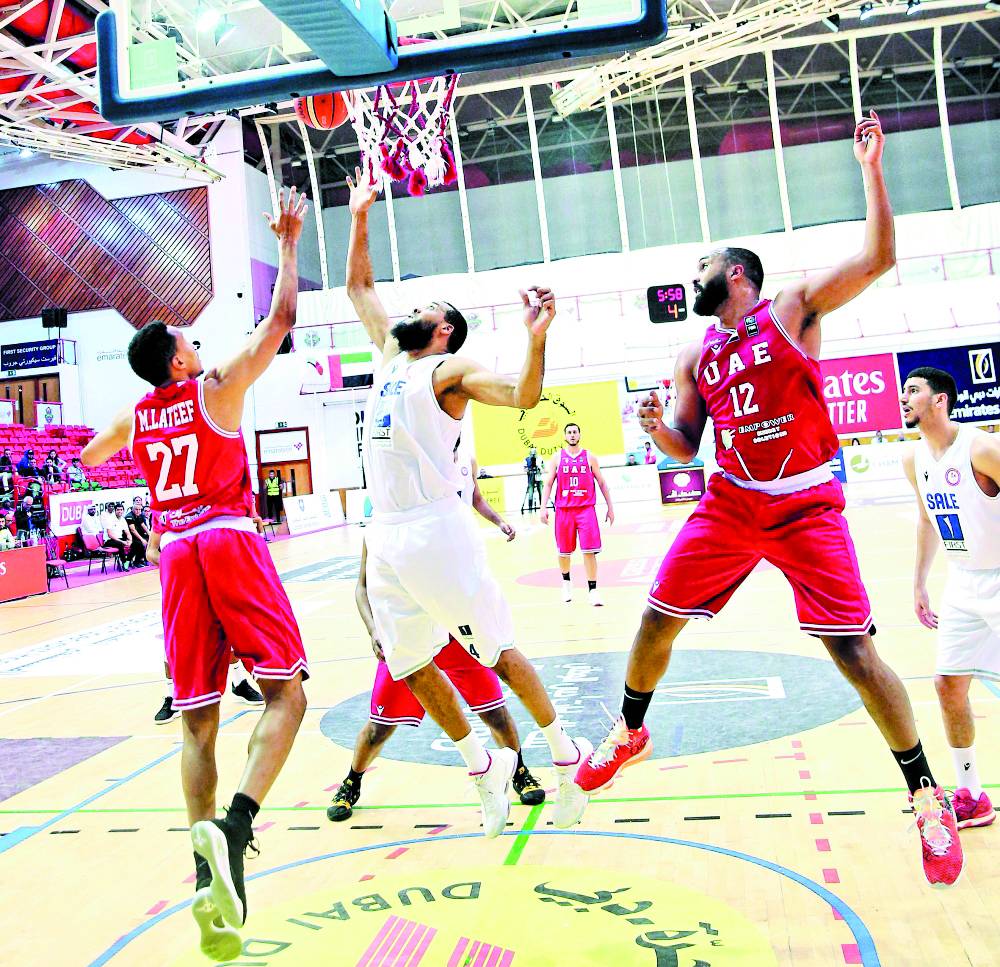 من مباراة منتخب الإمارات وبيروت في نسخة سابقة