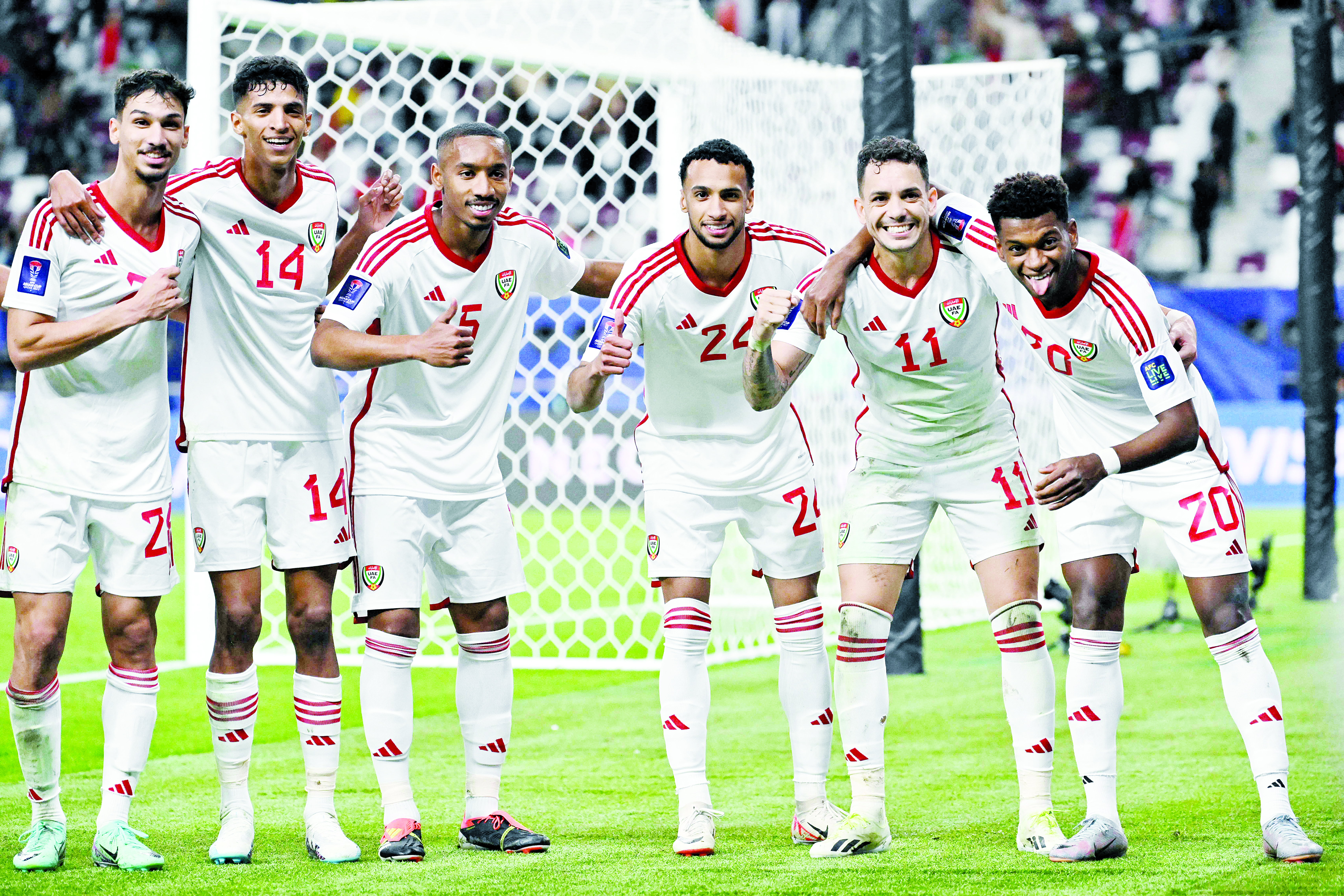  فرحة لاعبي منتخب الإمارات بالفوز 