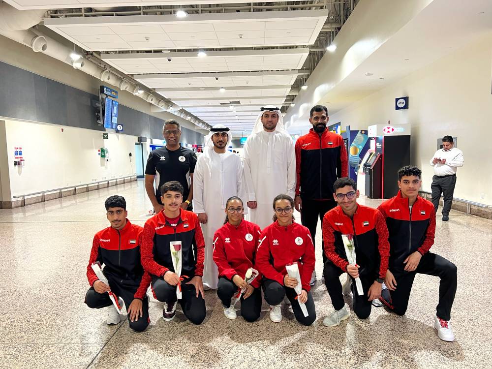  لقطة تذكارية لبعثة السباحة