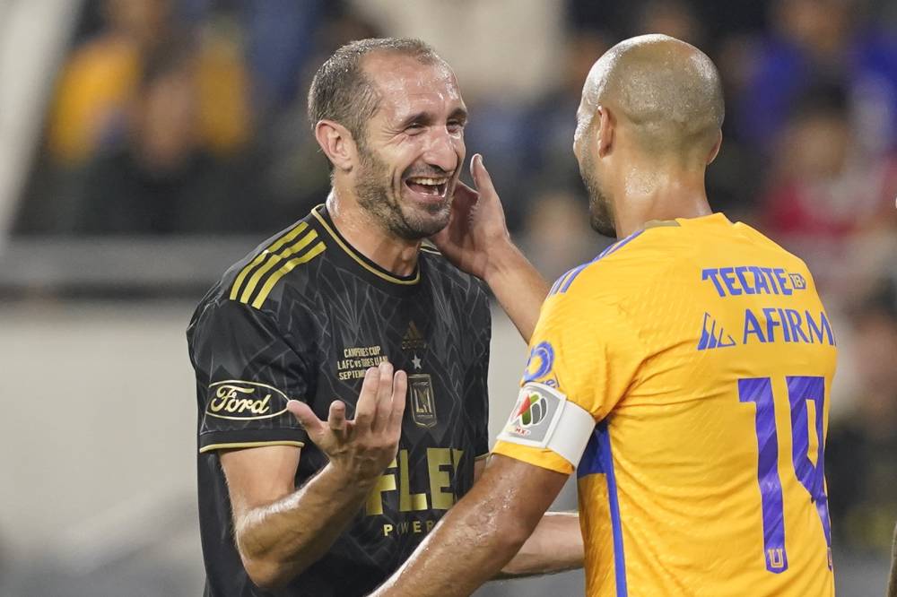 كيليني من لاعب لمدرب تطوير 