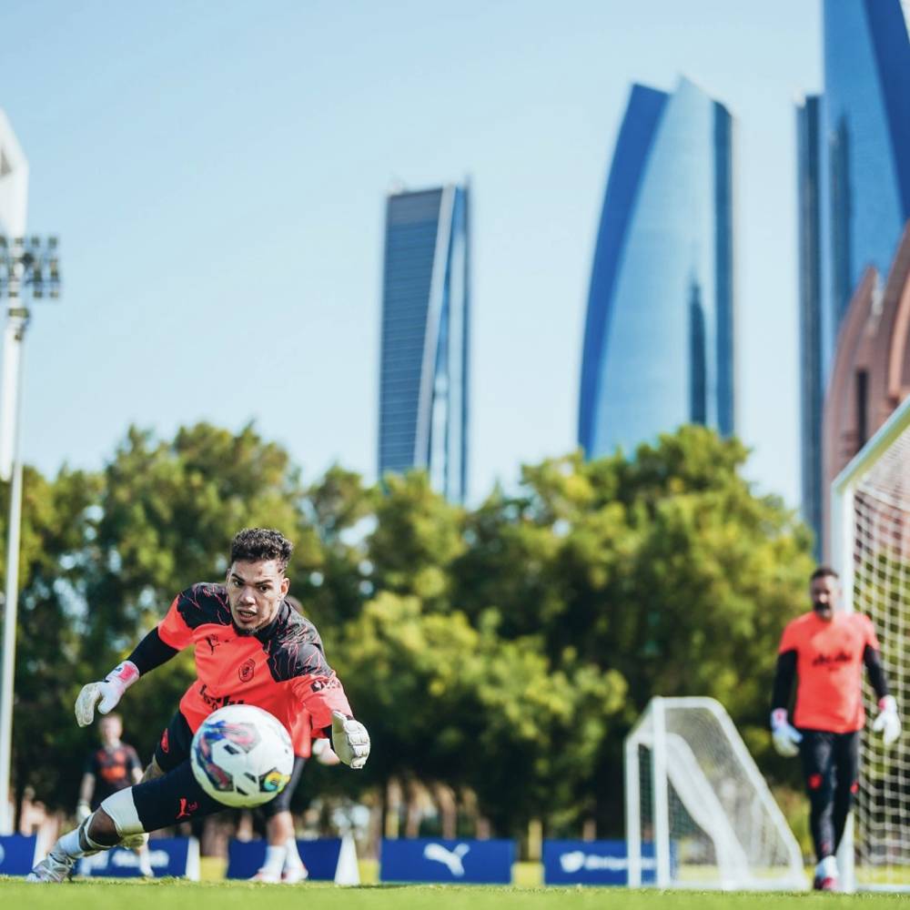 إيدرسون خلال التدريبات