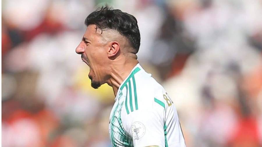 بغداد بونجاح يحافظ على فرص الجزائر في عدم توديع كأس الأمم الإفريقية