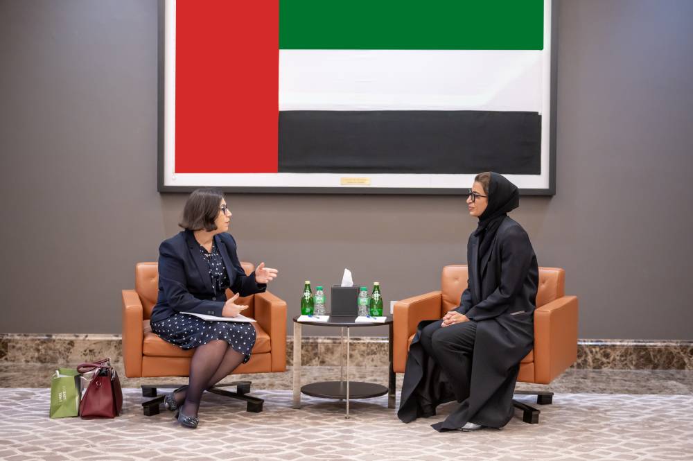 نورة الكعبي ونتاليا منصور 