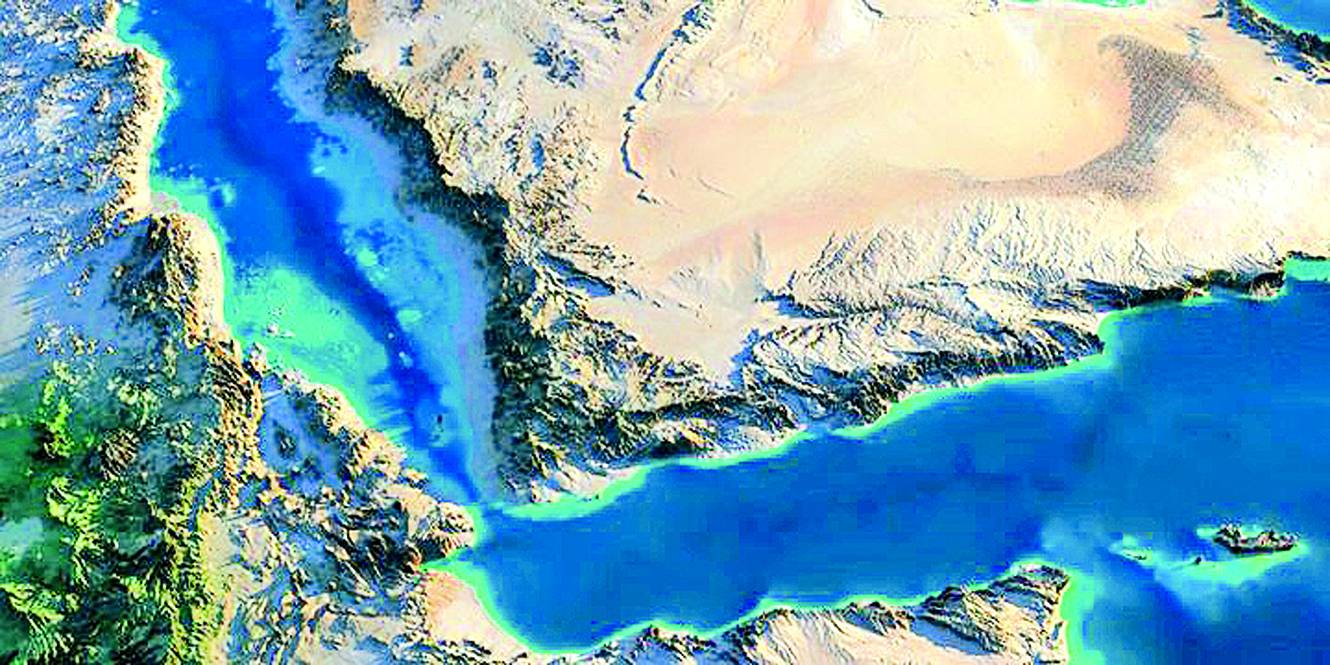 «باب المندب» يربط خليج عدن بالبحرين الأحمر المتوسط