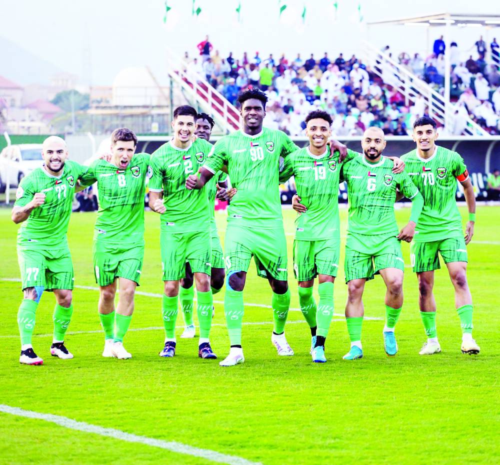 فرحة لاعبي العروبة